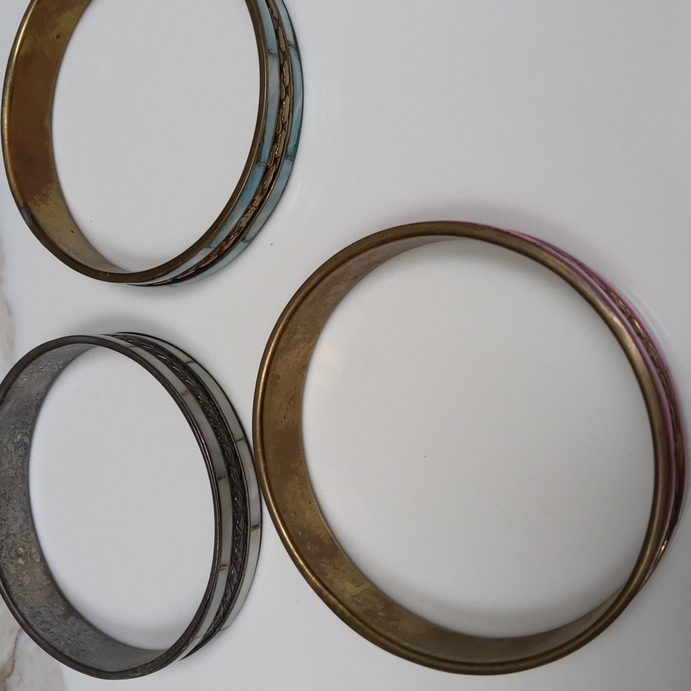 Vintage Mother of Pearl bronze bracelets - Picture 3 of 7